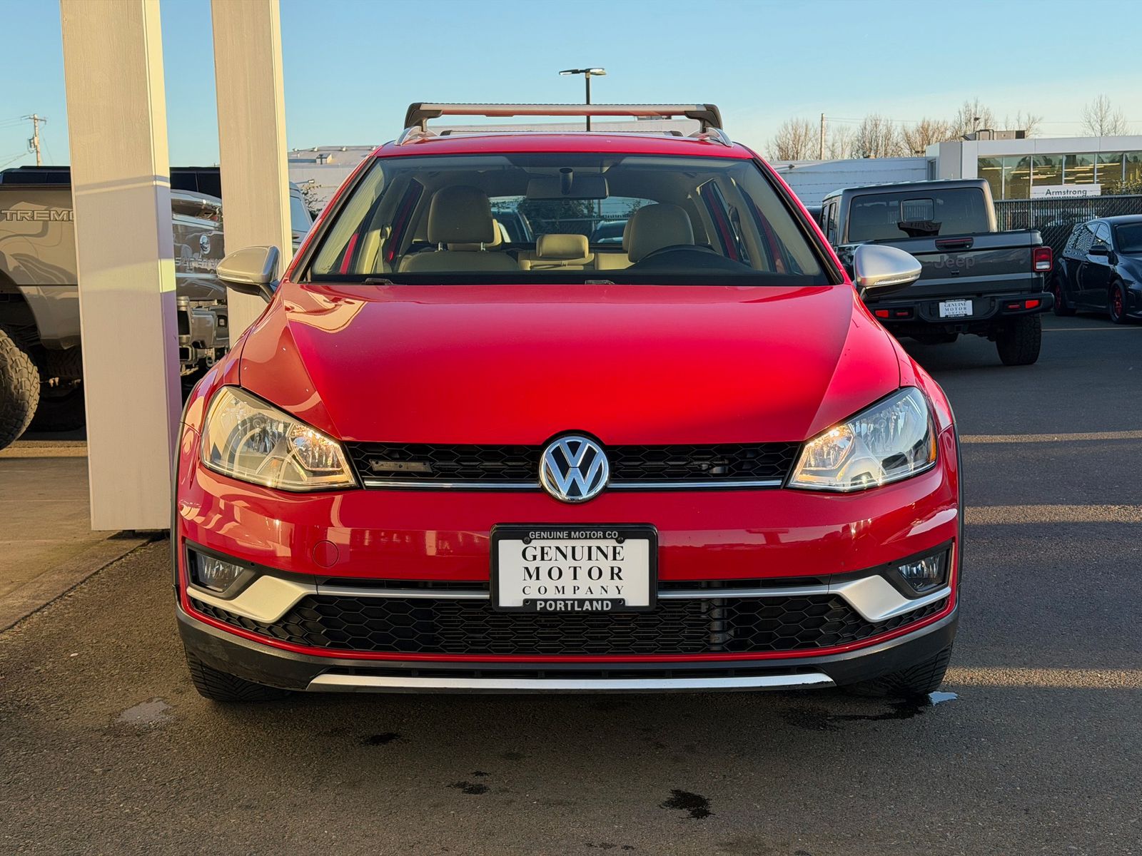 View vehicle photo 2