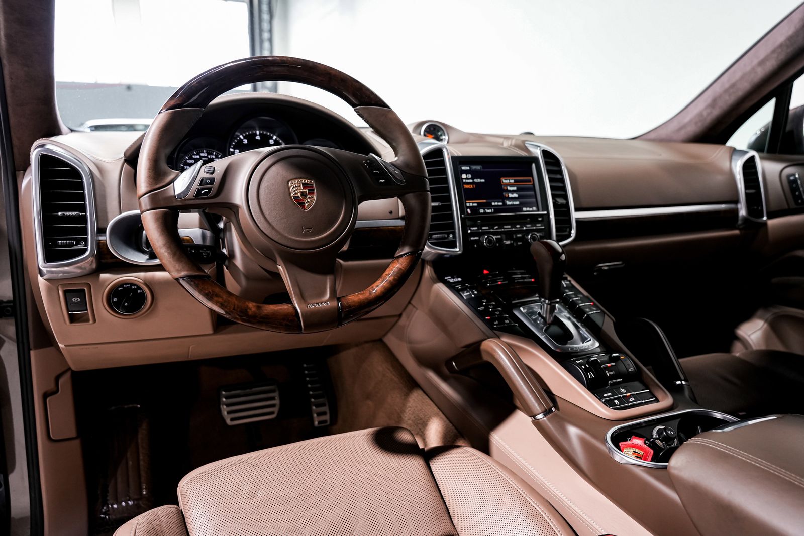 2013 Porsche Cayenne Turbo — photo 9