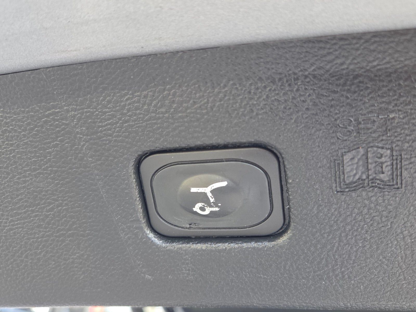 Used 2024 Silver Ford Titanium image 14