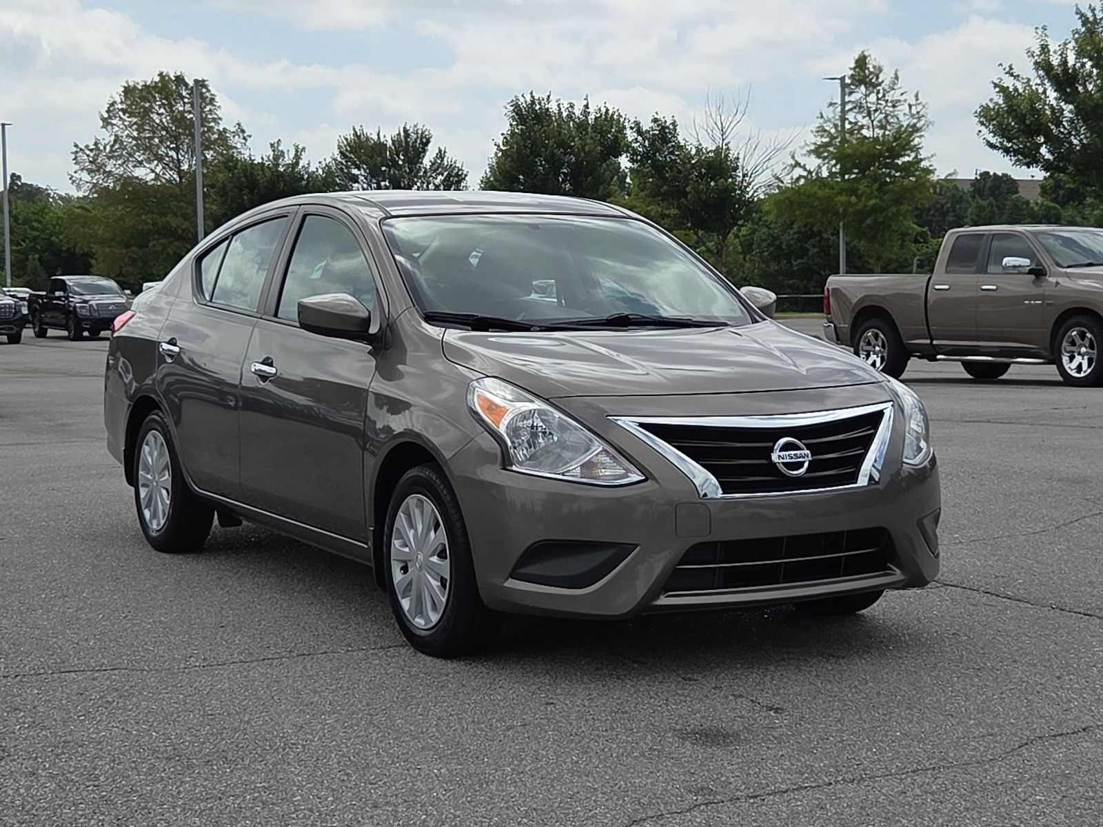 Titanium 2017 Nissan Versa Sedan Front-Wheel Drive Continuously Variable Transmission