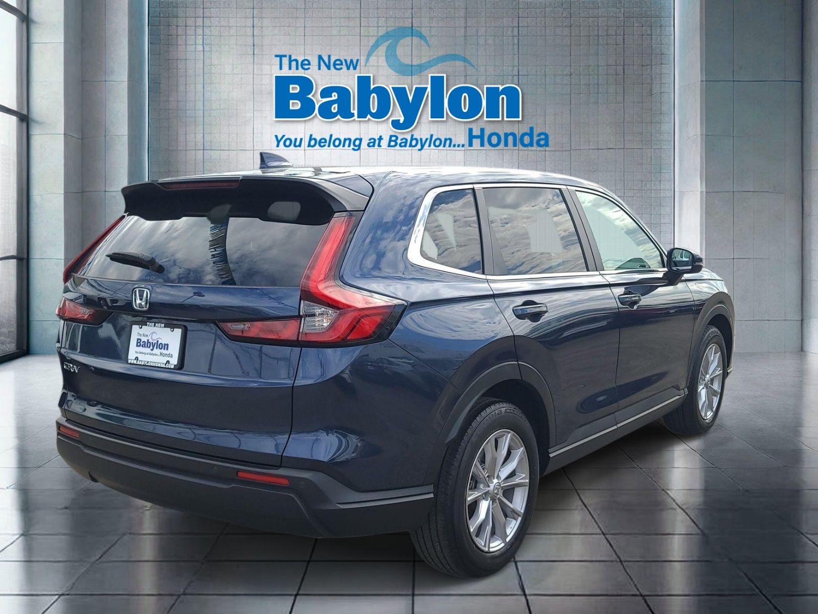 View vehicle photo 4