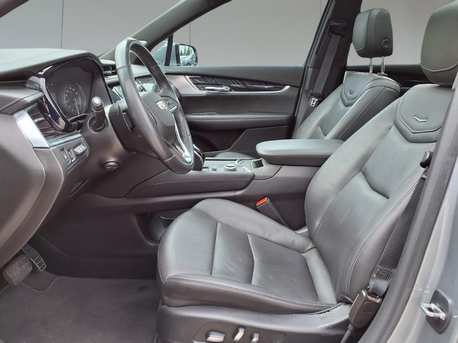 2023 Cadillac XT6 Premium Luxury Silver at Bayway Cadillac of The Woodlands