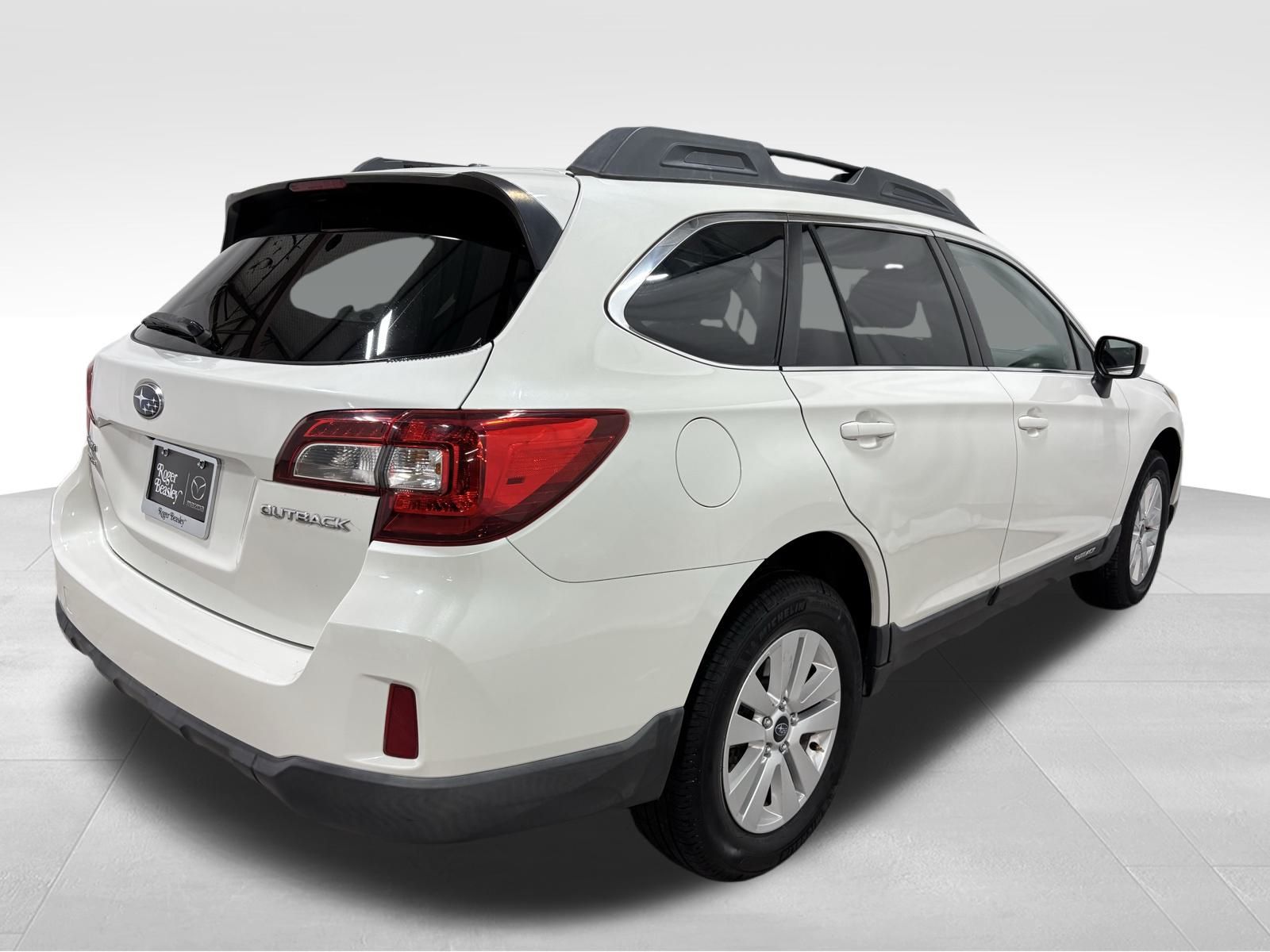 Used Car 2015 Subaru Outback  2.5i Premium For Sale Under $10,000 In Austin, Texas