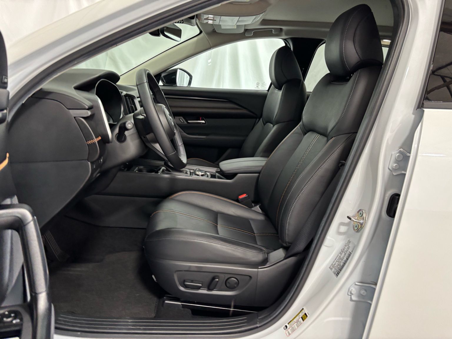 Used Car 2025 Mazda Cx-50 Hybrid  Utility Premium All Wheel Drive For Sale Under $35,000 In Austin, Texas