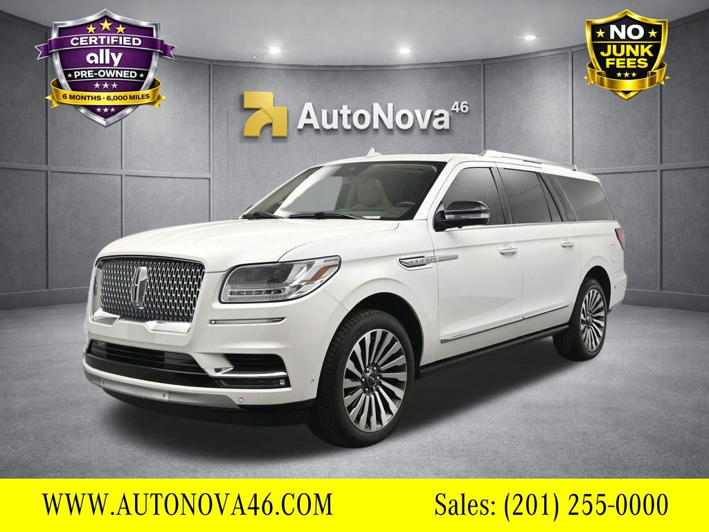 White 2021 Lincoln Navigator L Reserve 4WD SUV / Crossover Four-Wheel Drive Automatic