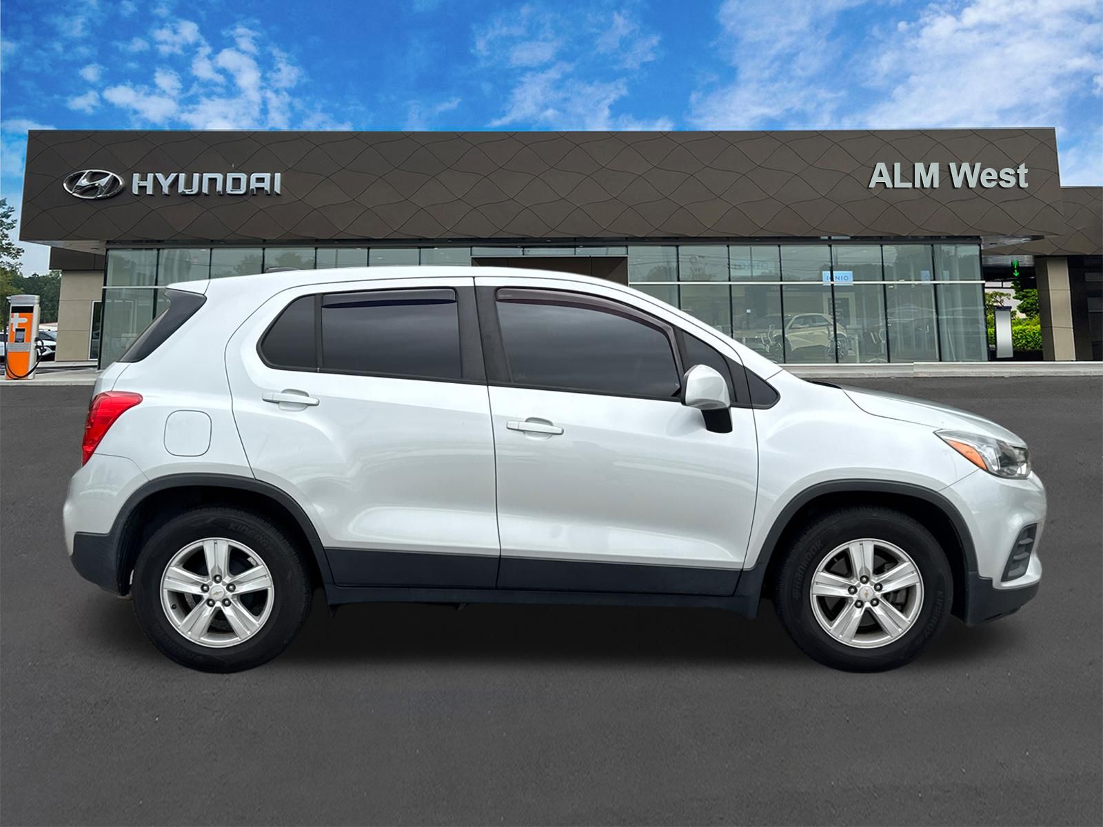 Used 2020 Silver Chevrolet LS image 4