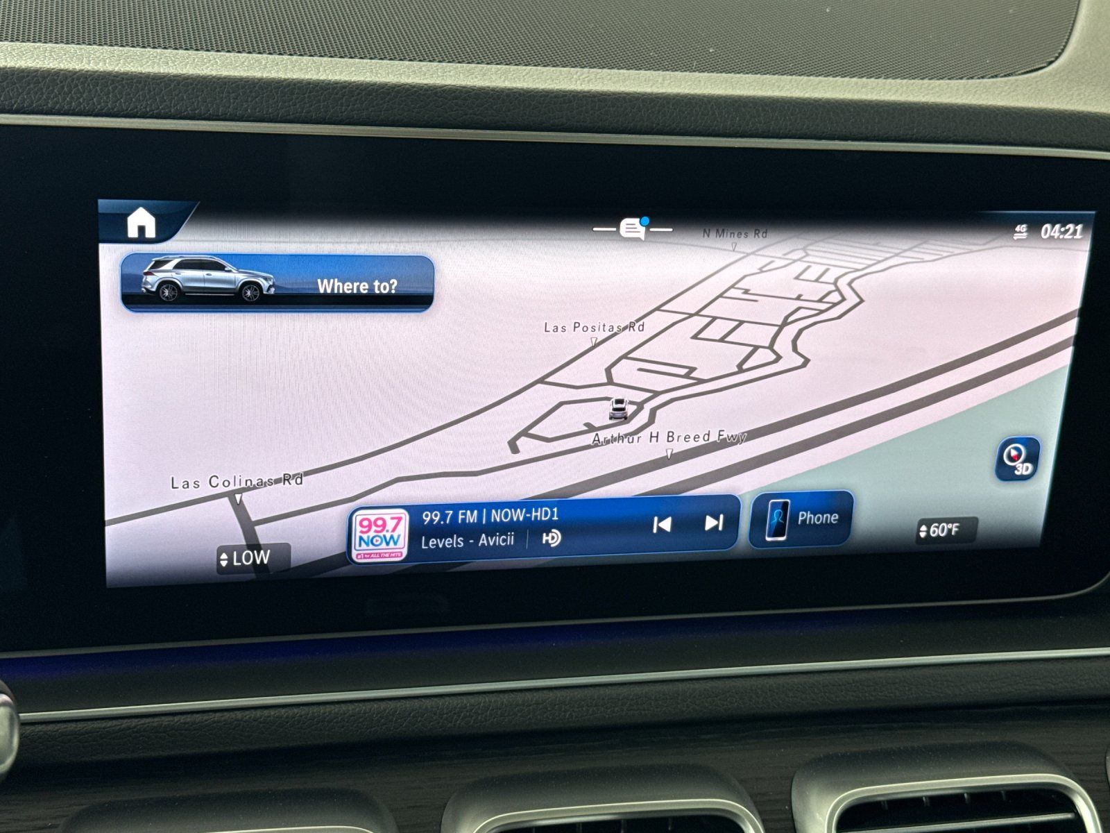 2025 Mercedes-Benz GLE GLE 450e — full photo 19 of 29