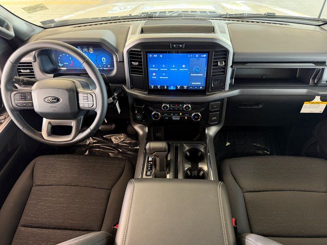 New 2026 Oxford White Ford XLT image 18
