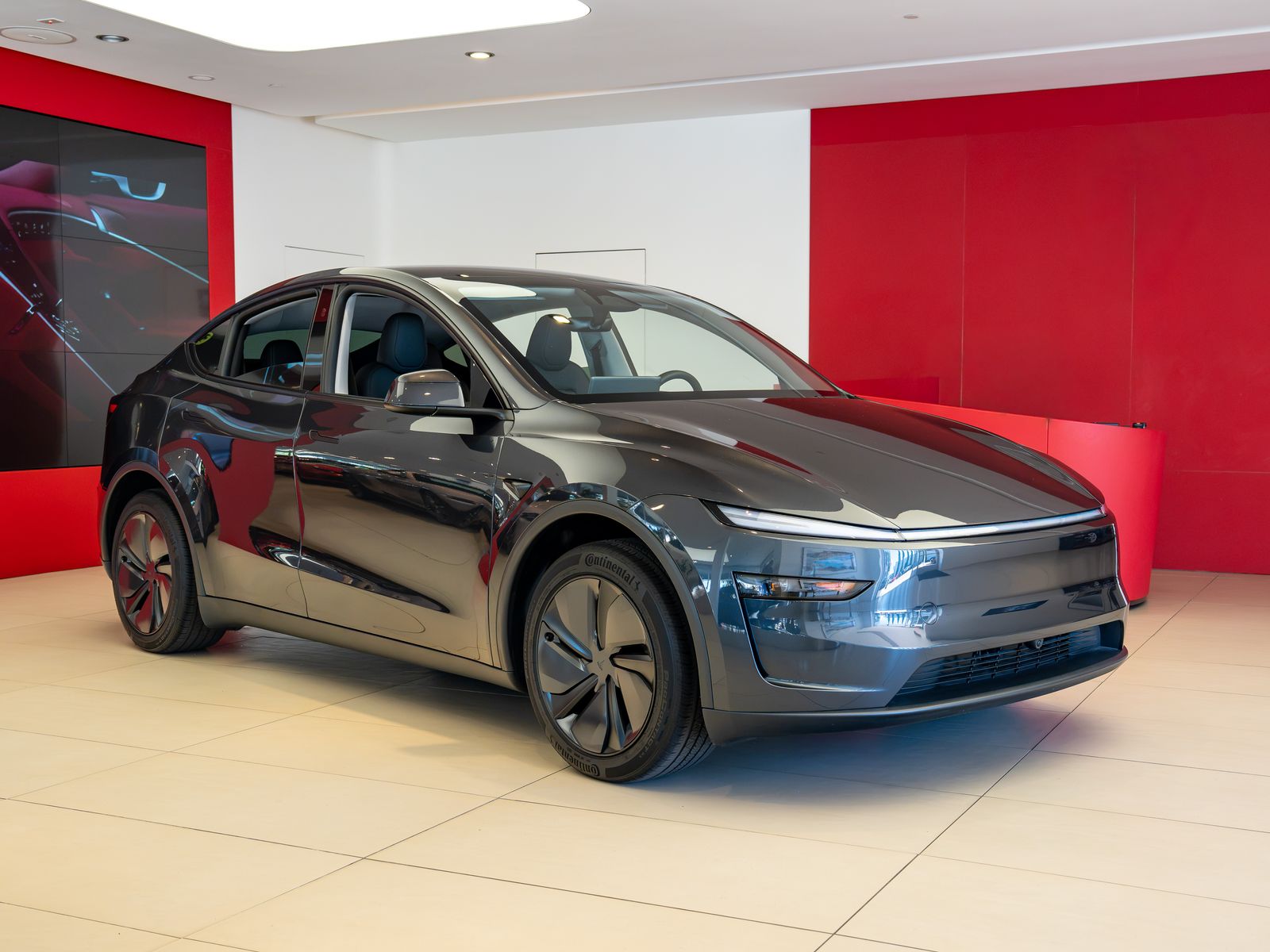 Stealth Gray 2026 Tesla Model Y SUV / Crossover Rear-Wheel Drive 1-Speed Automatic