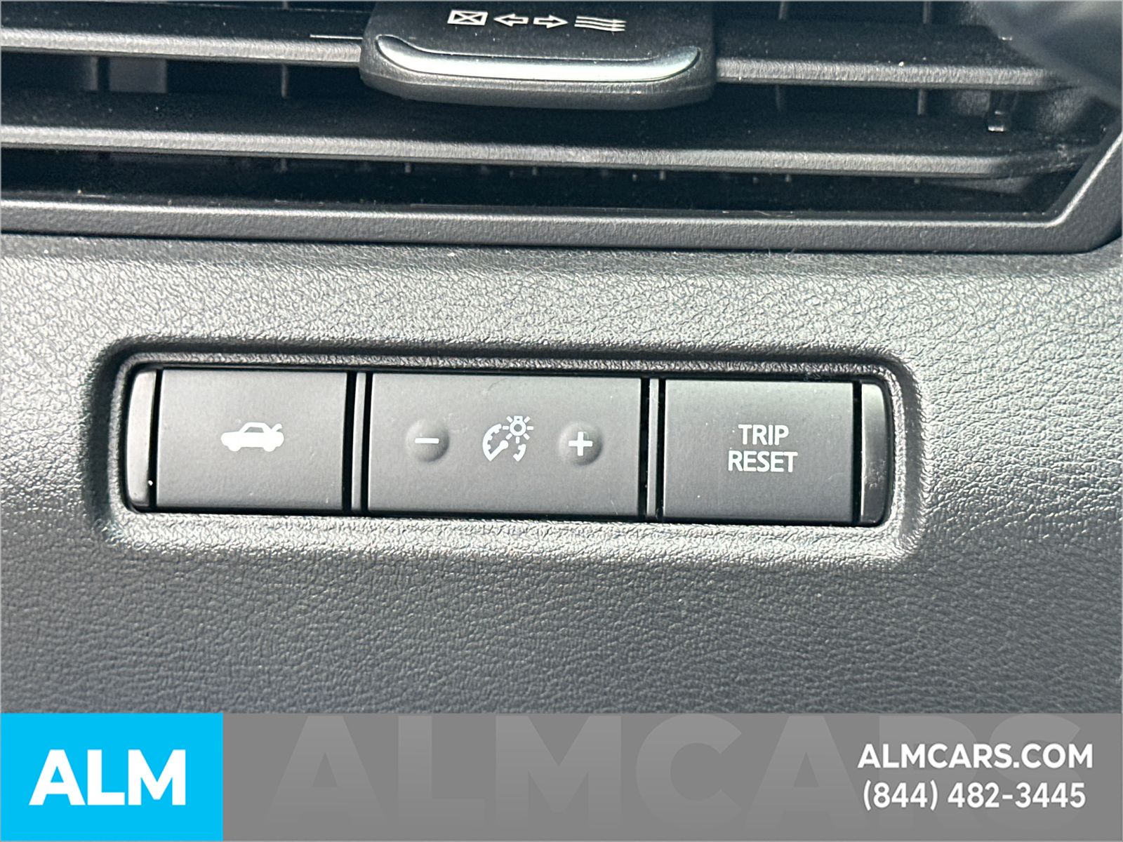 Used 2025 Blue Nissan 2.5 SR image 36