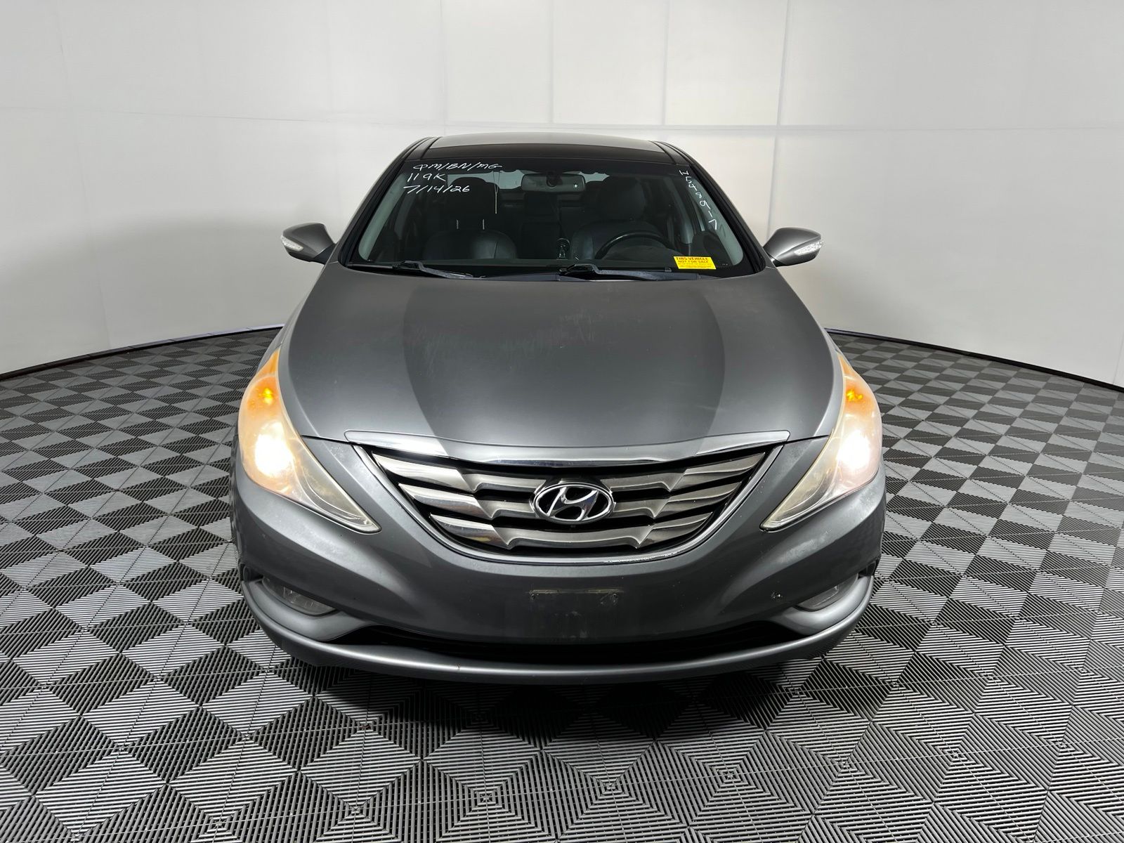 Thumbnail: 2013 Hyundai Sonata - 2