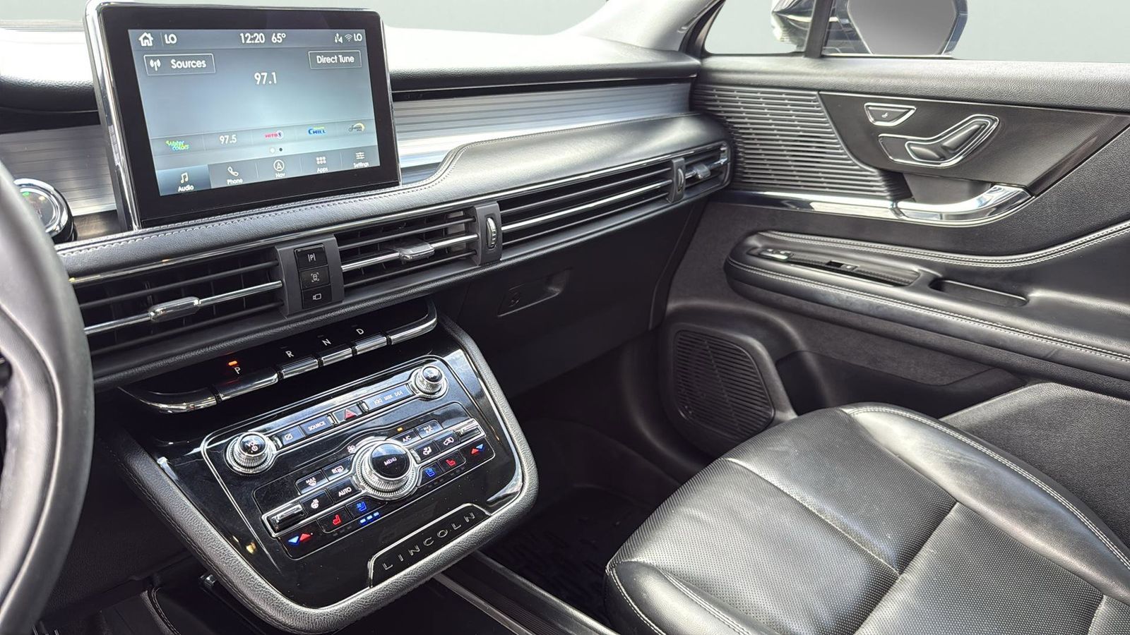 Used Car 2022 Lincoln Corsair  Standard For Sale Under $30,000 In Austin, Texas