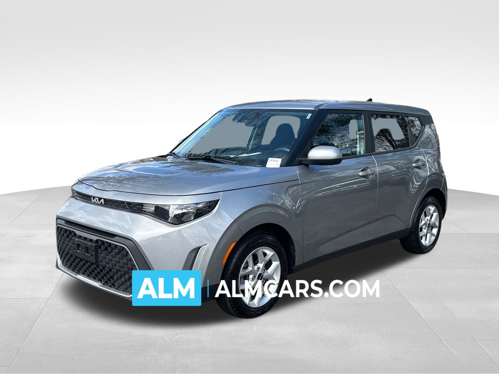 Steel Gray 2024 Kia Soul LX FWD SUV / Crossover Front-Wheel Drive Continuously Variable Transmission