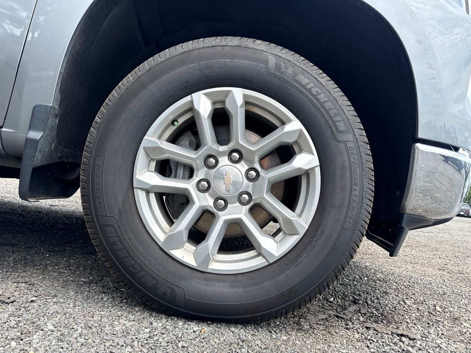 Used 2023 Gray Chevrolet LT image 26