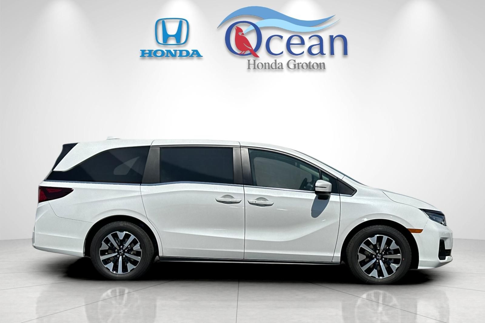 New 2026 Silver Honda EX-L image 6