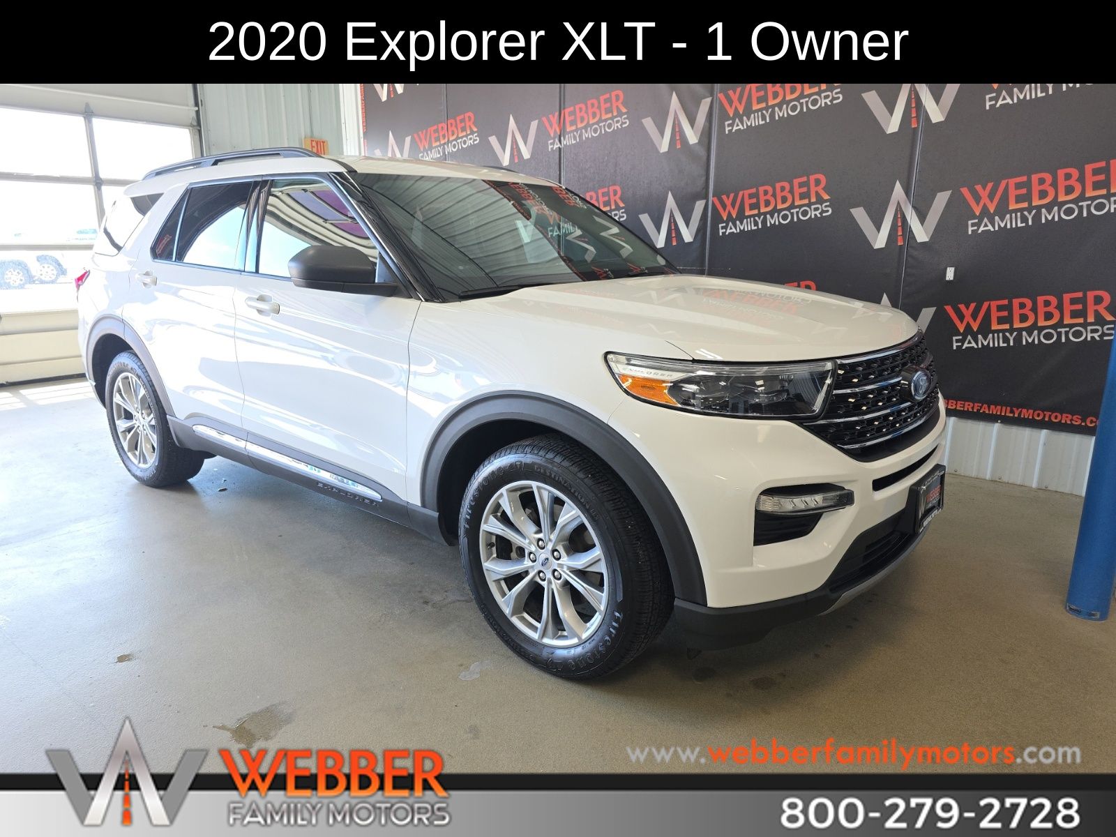 Star White Metallic Tri-Coat 2020 Ford Explorer XLT AWD SUV / Crossover All-Wheel Drive Automatic