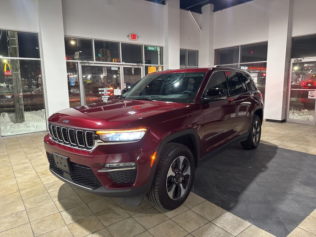 2023 Jeep Grand Cherokee 4xe 4x4's photo