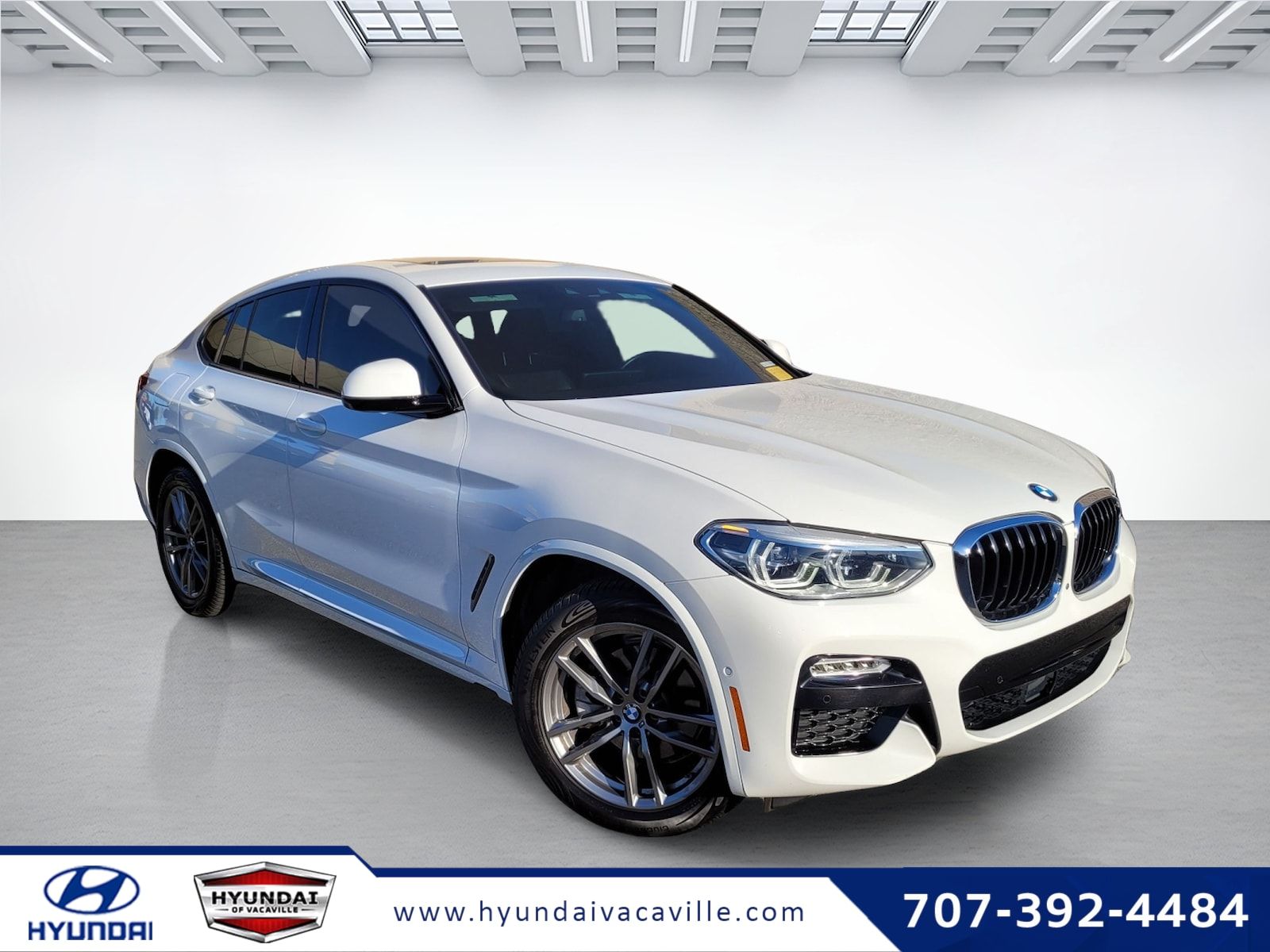 2019 BMW X4 xDrive30i's photo