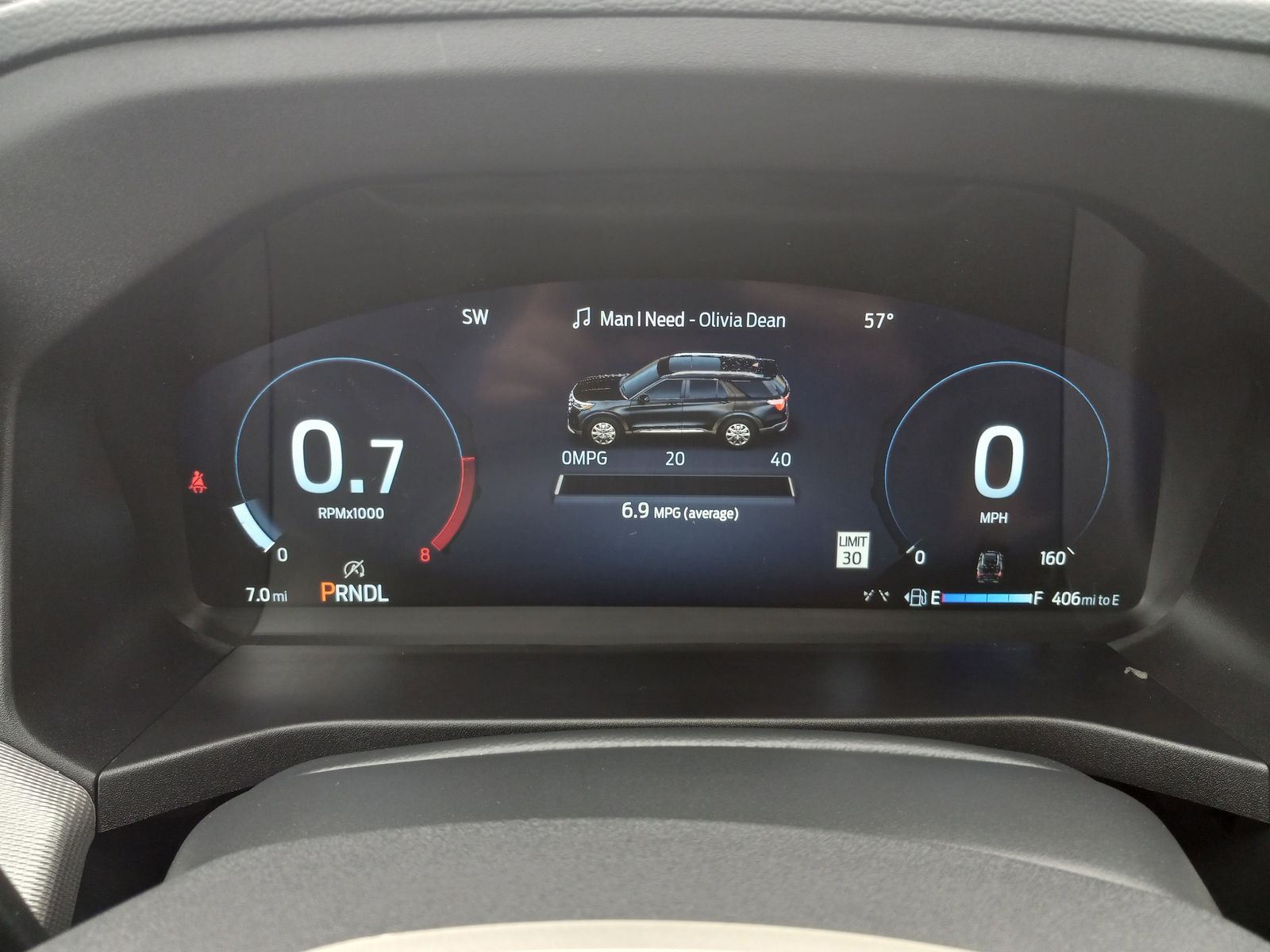 2026 Ford Explorer image 18