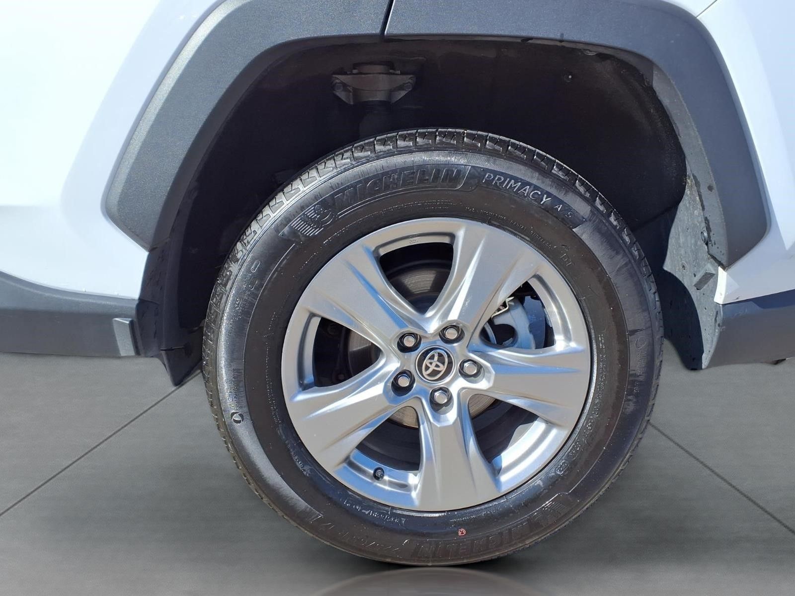 2025 Toyota RAV4 XLE White at Gullo Toyota