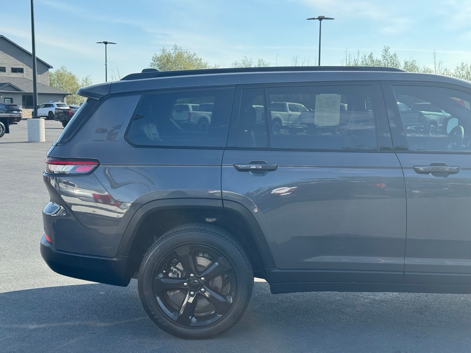 Used 2023 Jeep Grand Cherokee L SUV