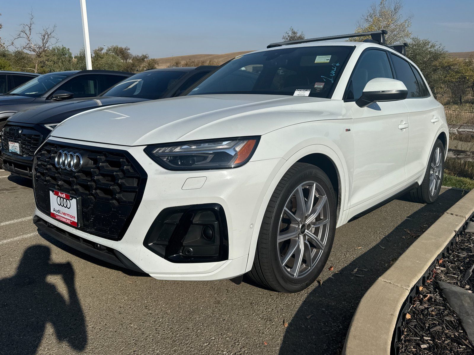 2023 Audi Q5 e 55 Prestige — full photo 2 of 3