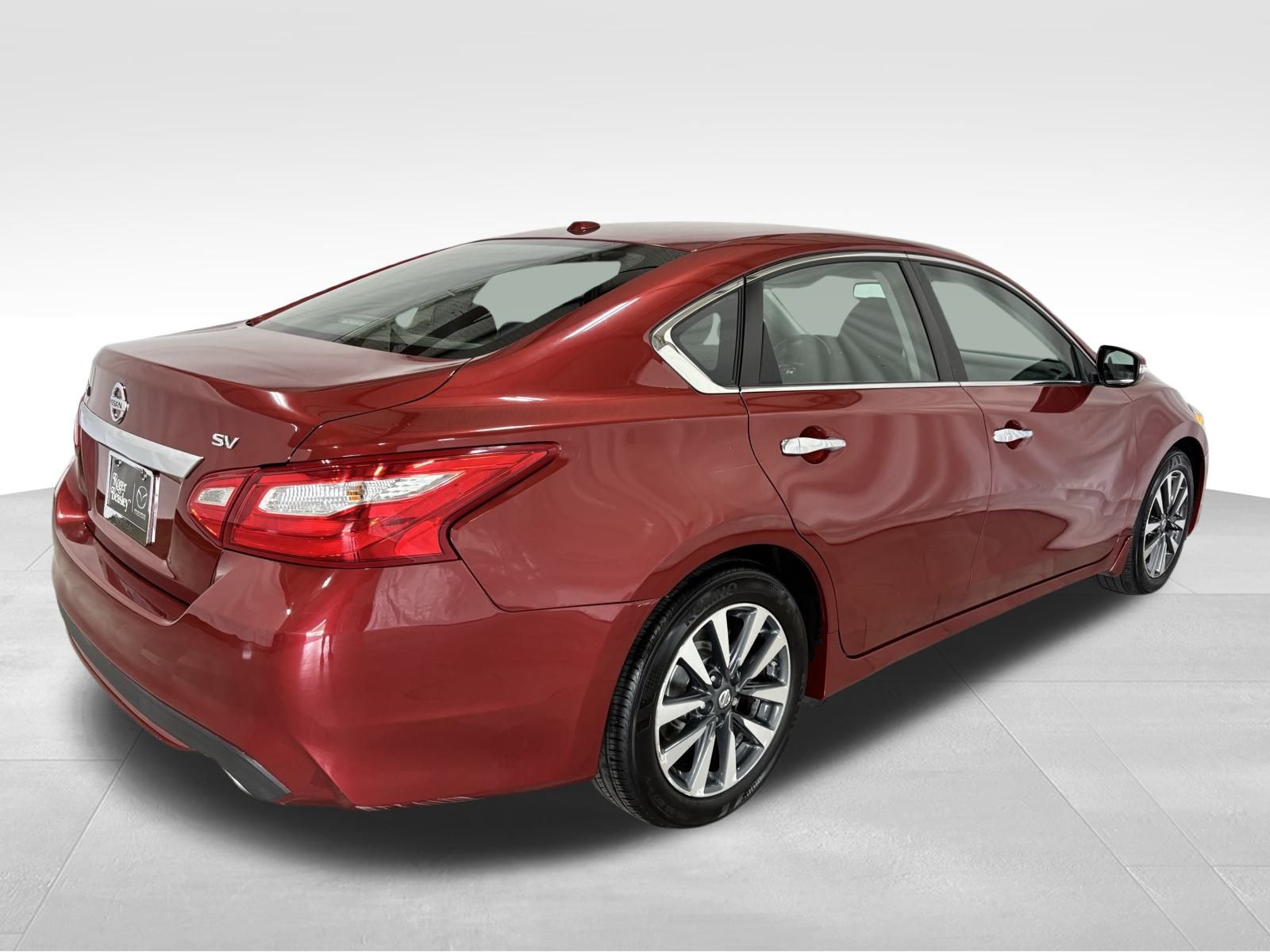 Used Car 2016 Nissan Altima  2.5 Sv For Sale Under $12,000 In Austin, Texas