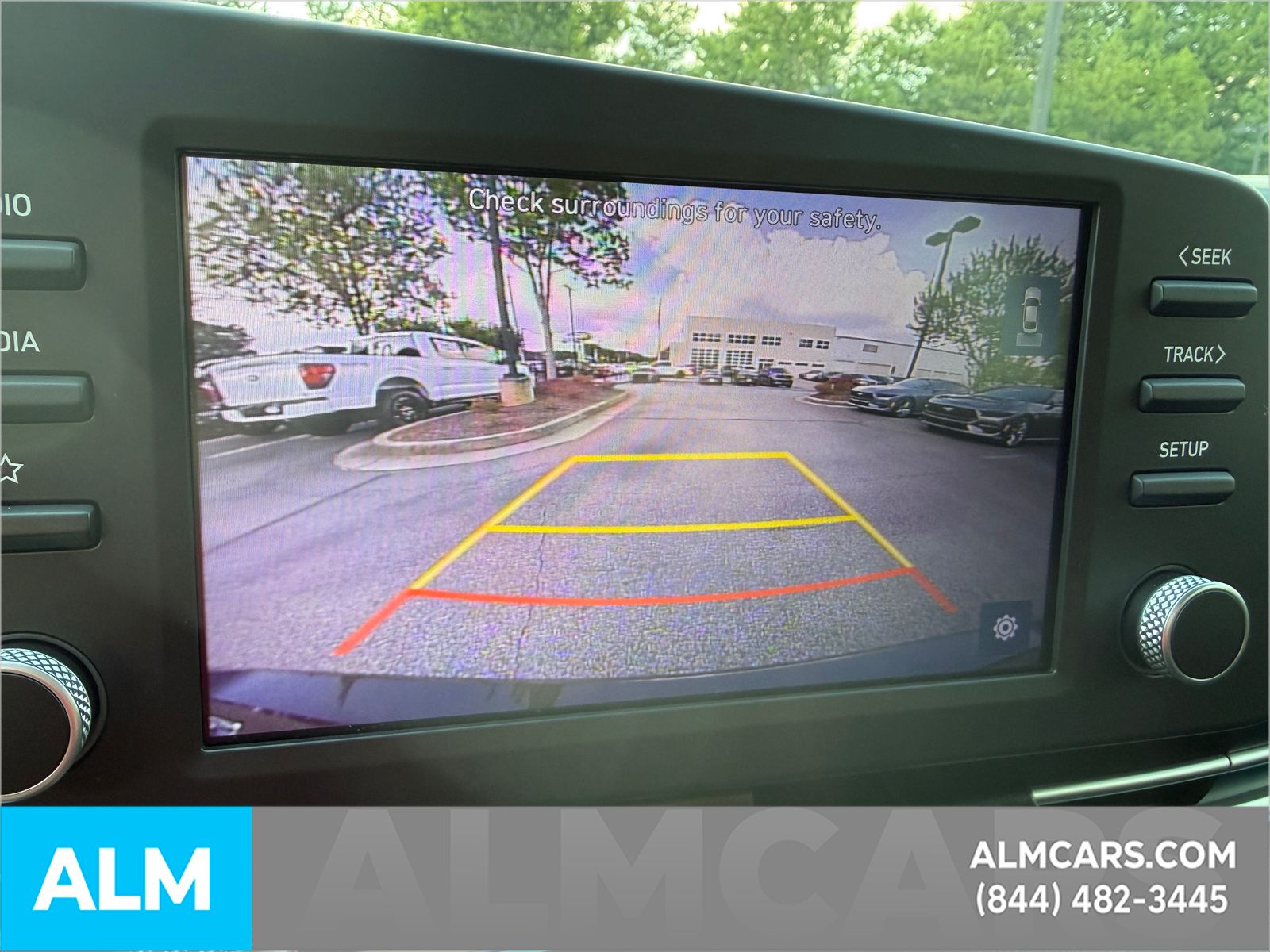 Used 2022 Black Hyundai SEL image 15