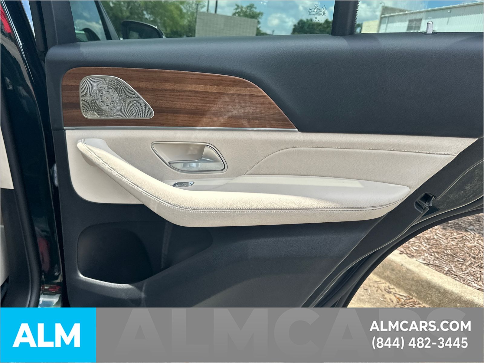 Used 2022 Black Mercedes-Benz GLE 350 image 18