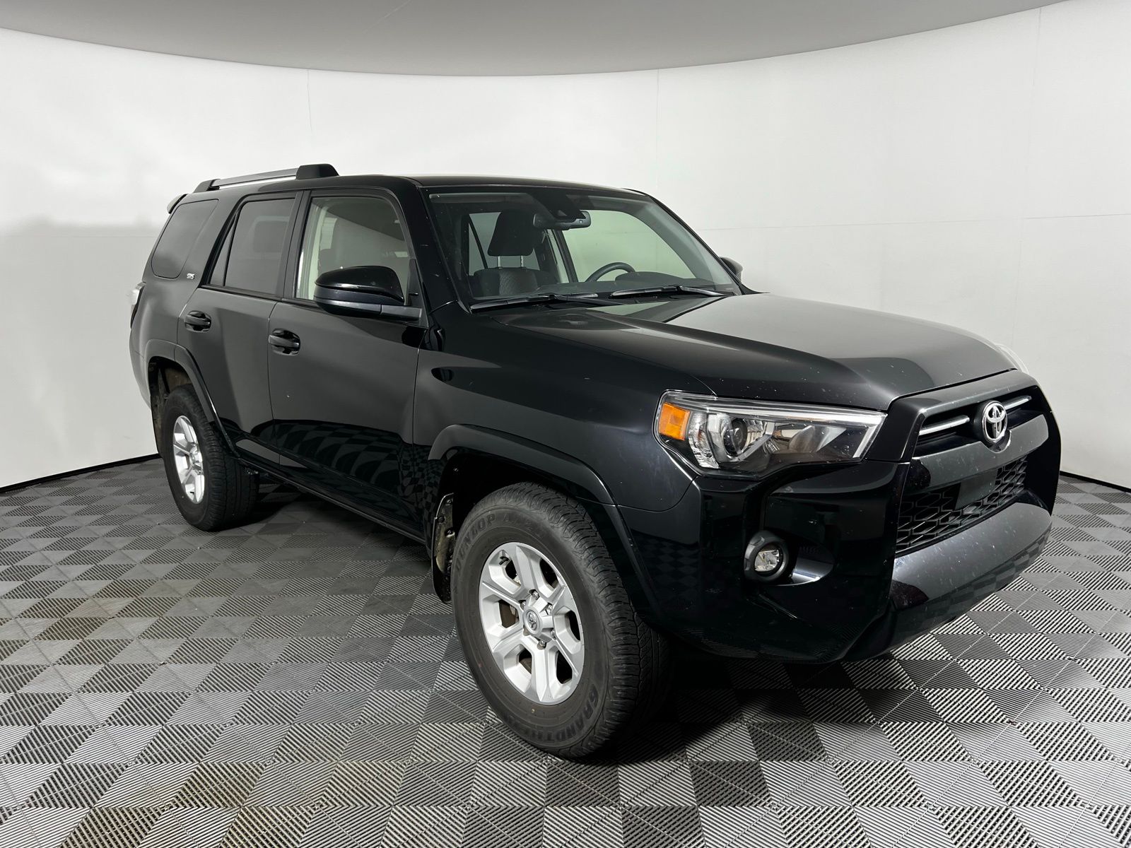 Thumbnail: 2023 Toyota 4Runner - 3