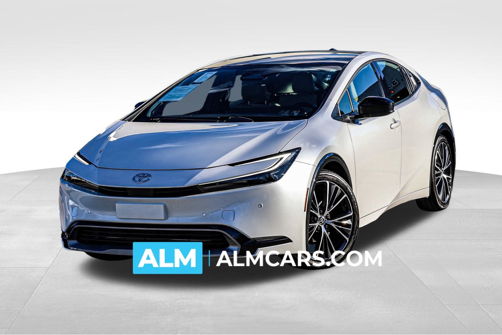 2024 Toyota Prius Limited's photo