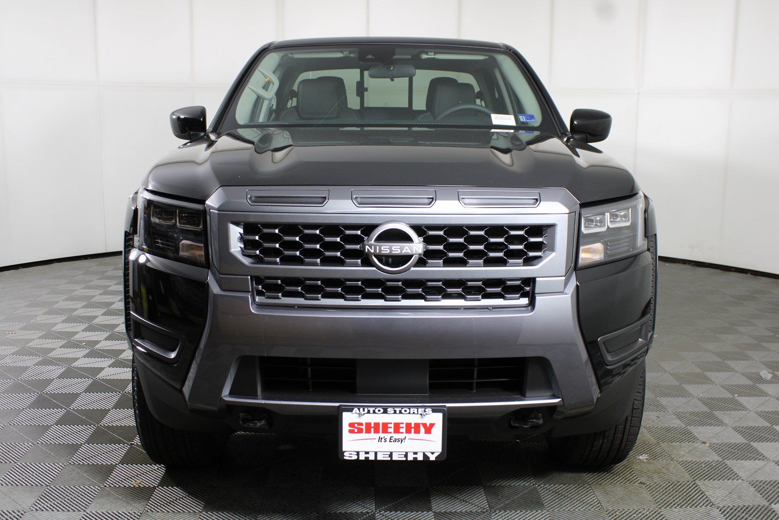 View vehicle photo 2