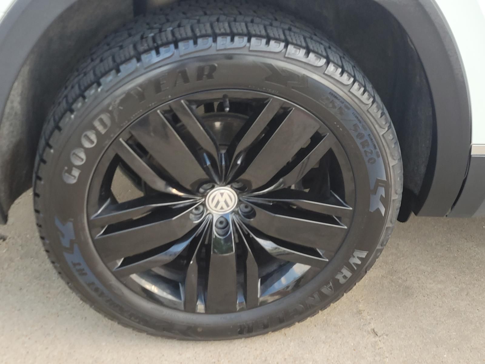 used 2019 Volkswagen Atlas car, priced at $19,000