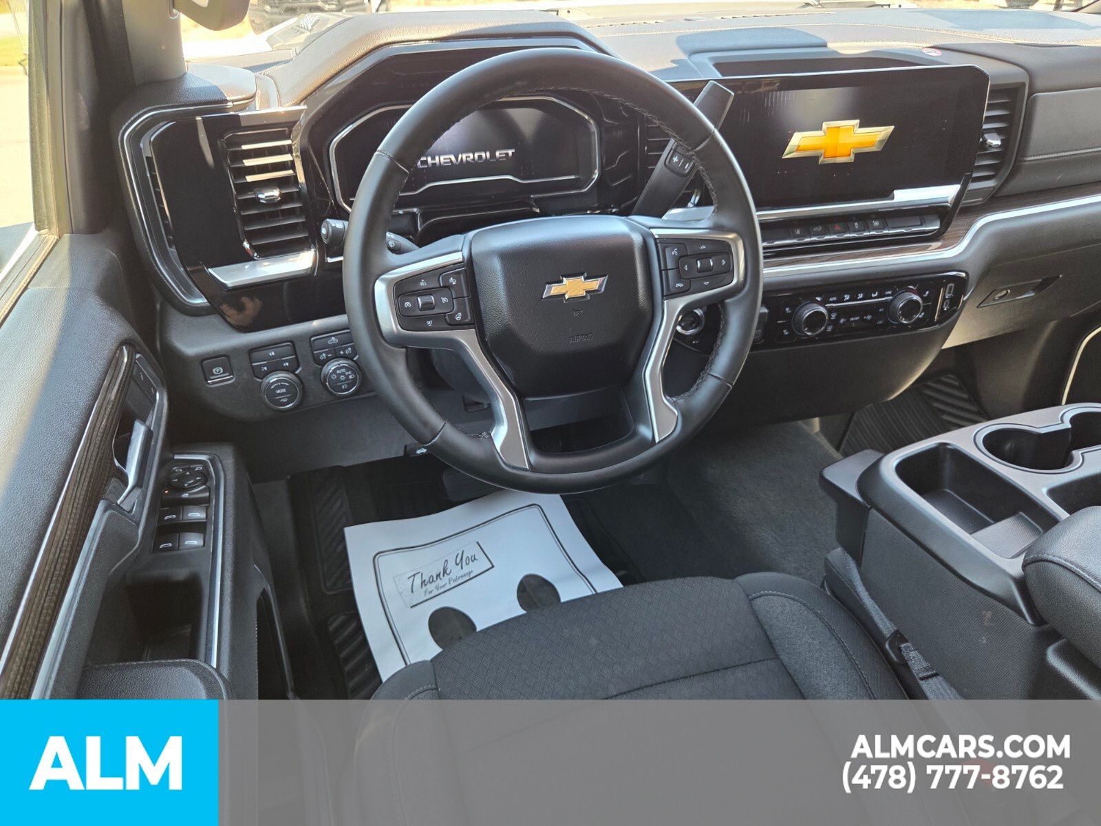 Used 2025 White Chevrolet LT image 6
