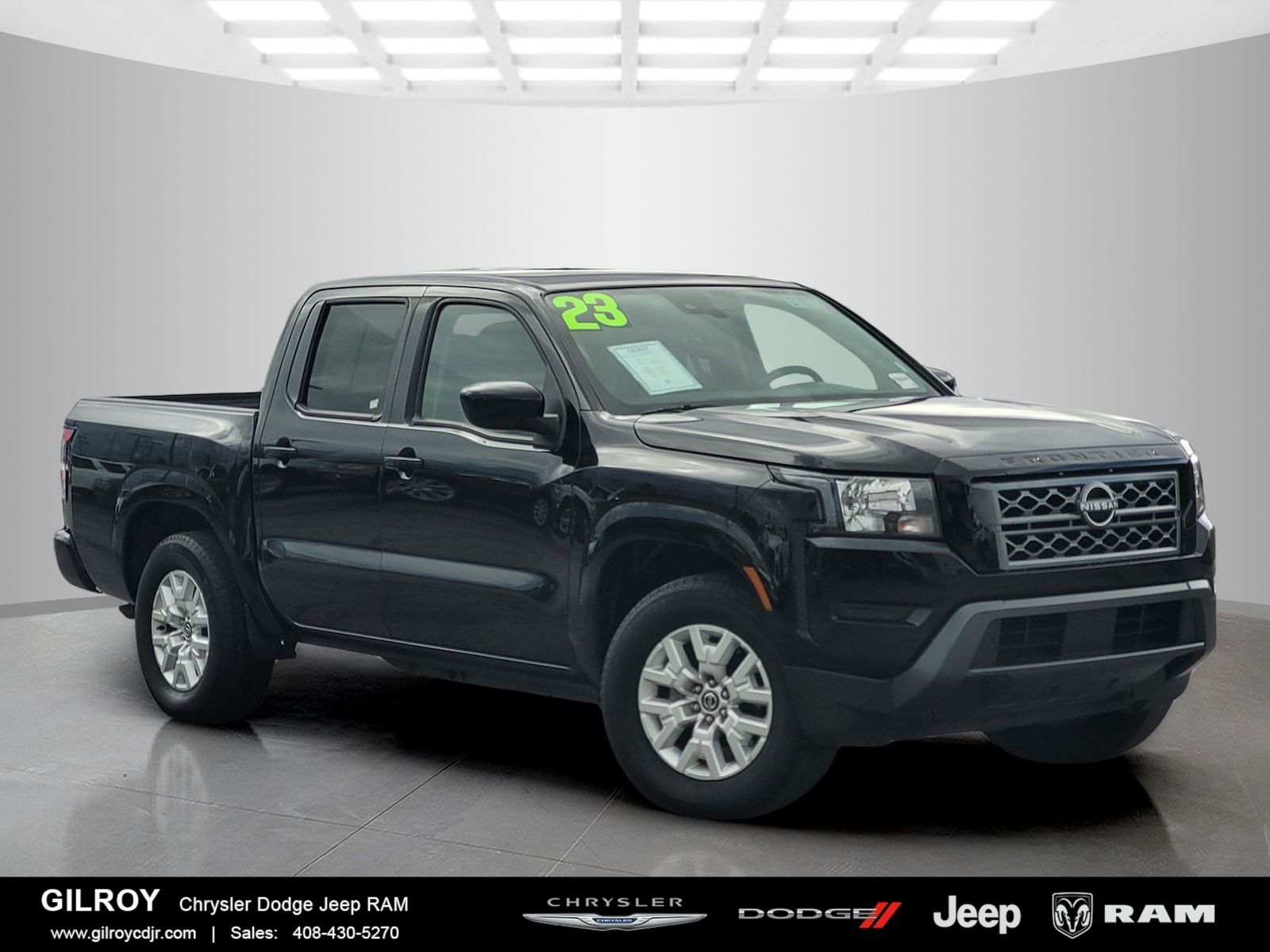 2023 Nissan Frontier SV Crew Cab RWD