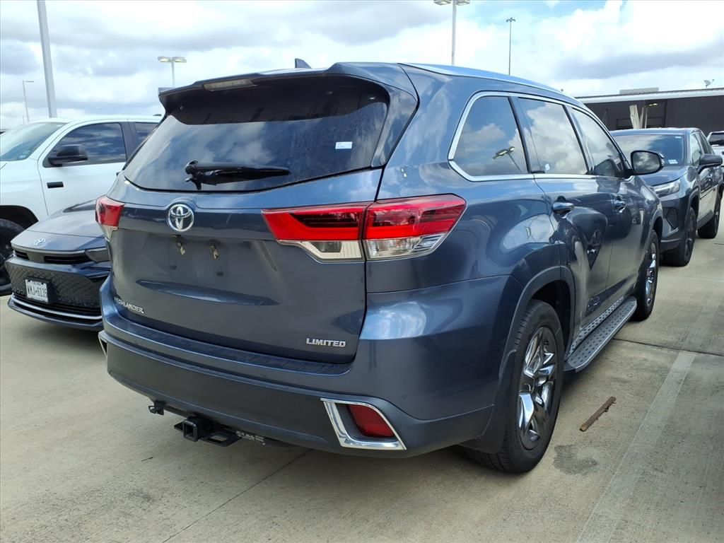2019 Toyota Highlander Limited Platinum Blue at Emmons Autoplex