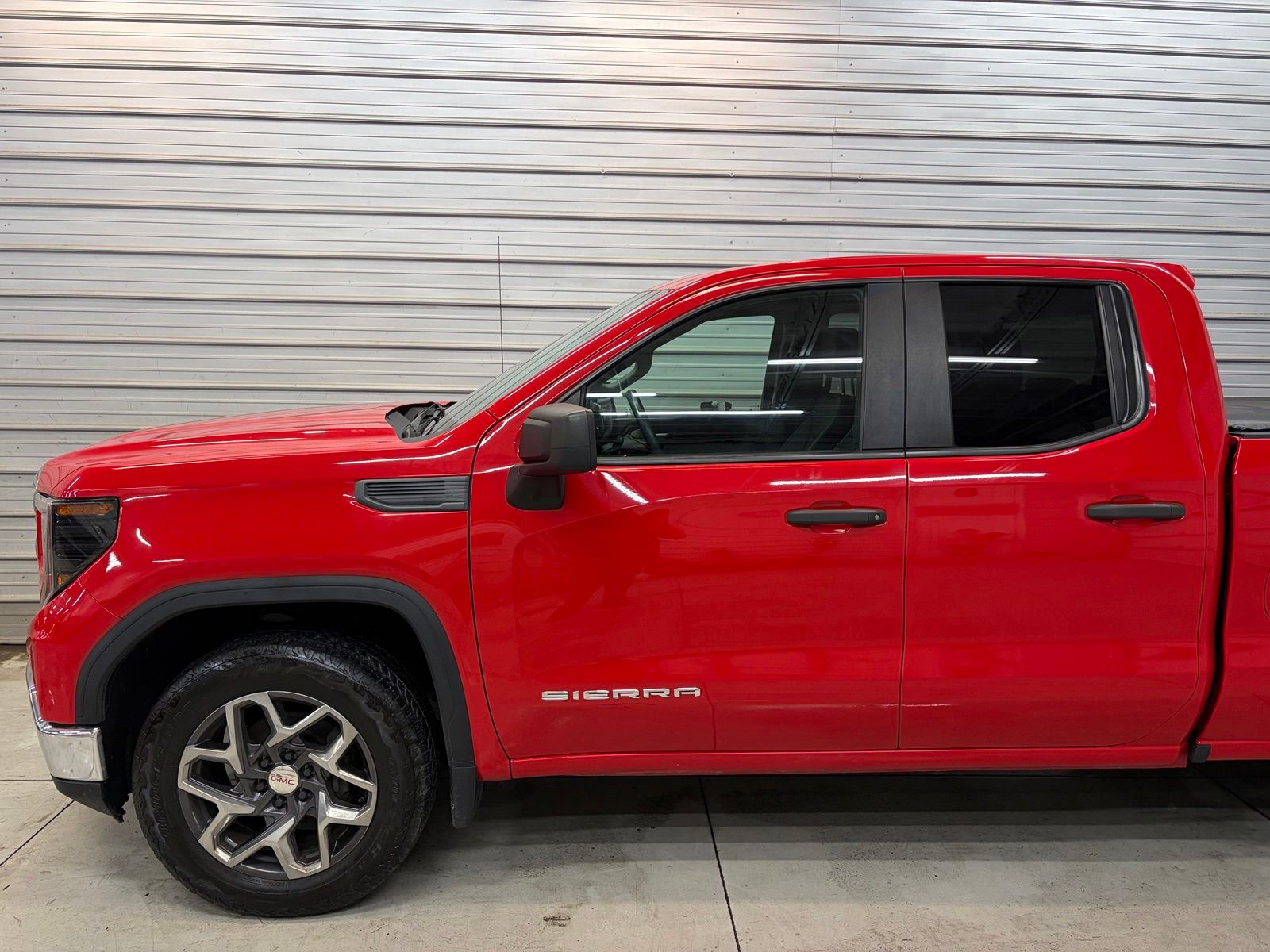 Photo 3 of 2022 GMC Sierra 1500 Pro