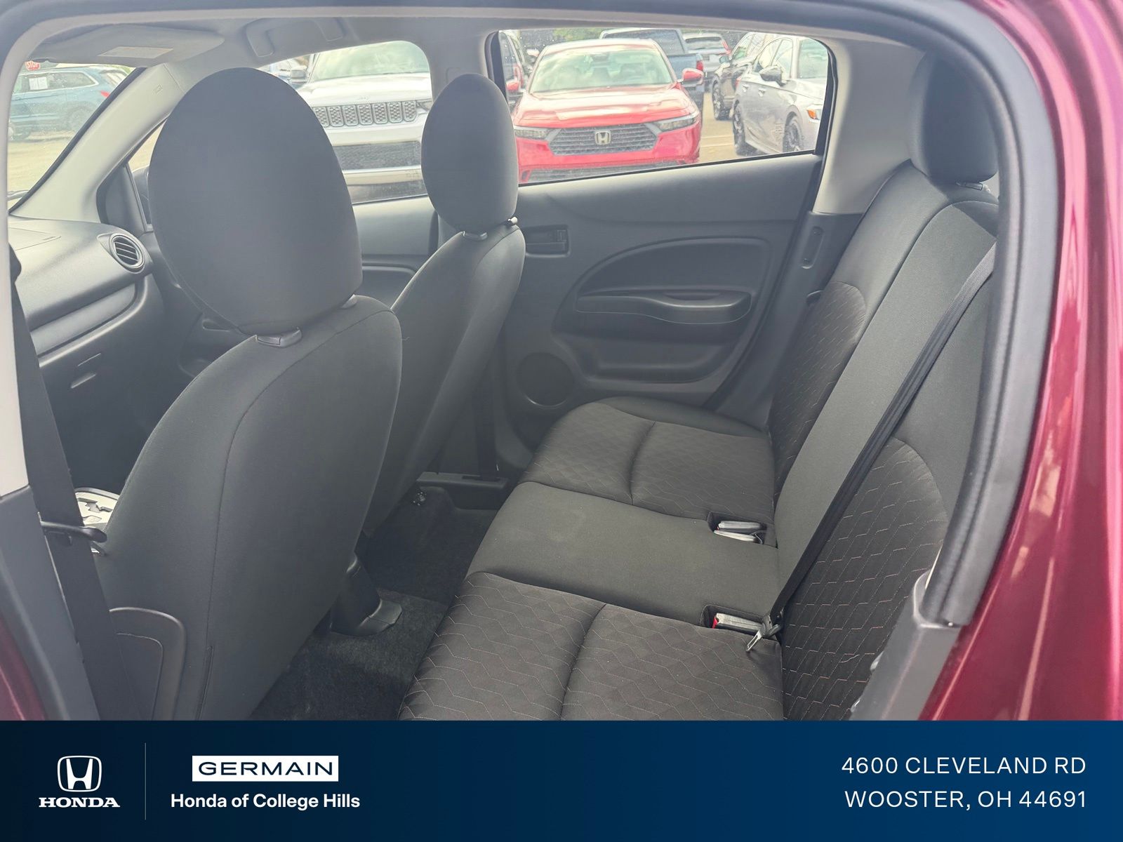 Used 2024 Red Mitsubishi ES image 11