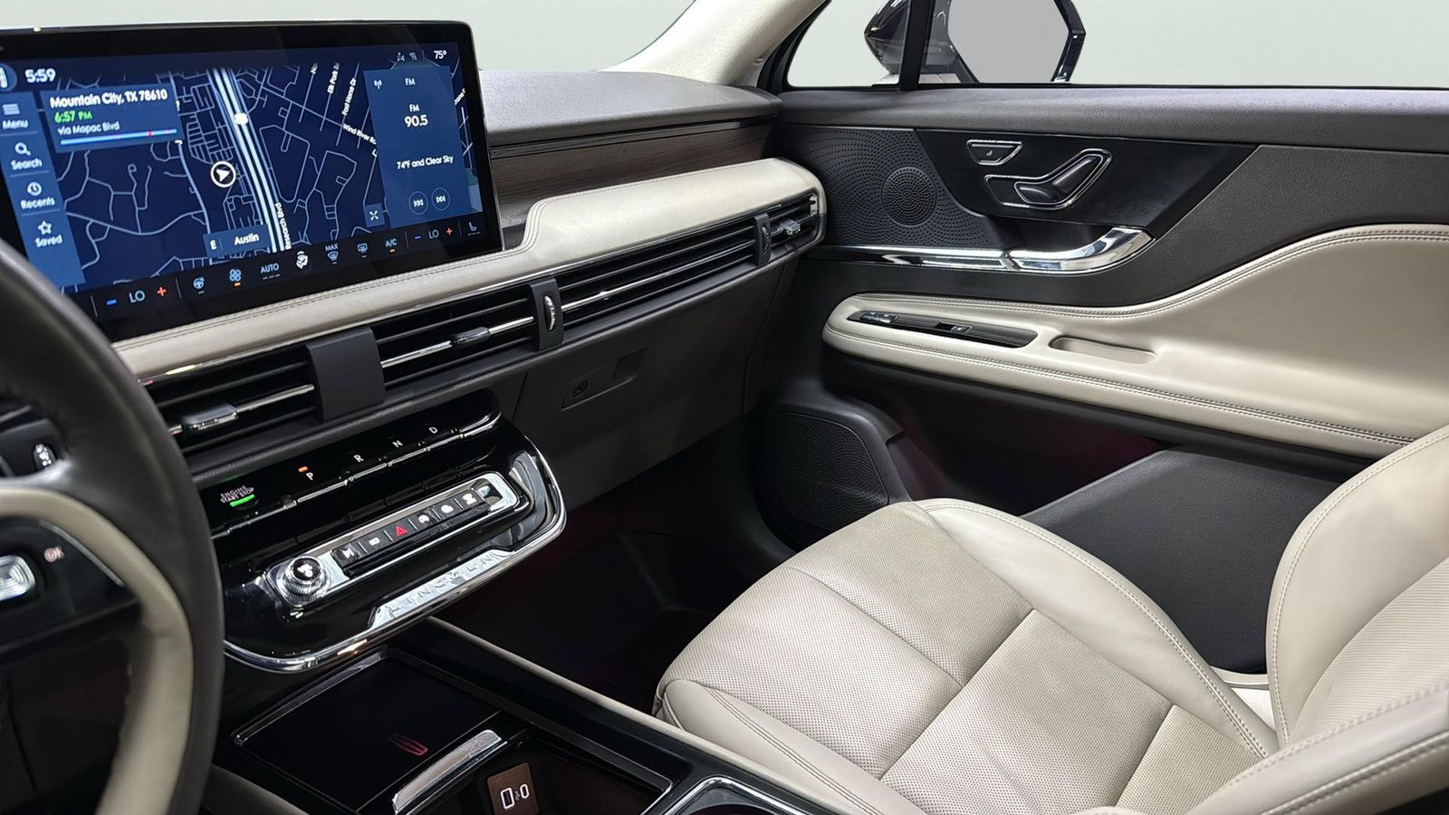 Used Car 2024 Lincoln Corsair  Reserve For Sale Under $40,000 In Austin, Texas