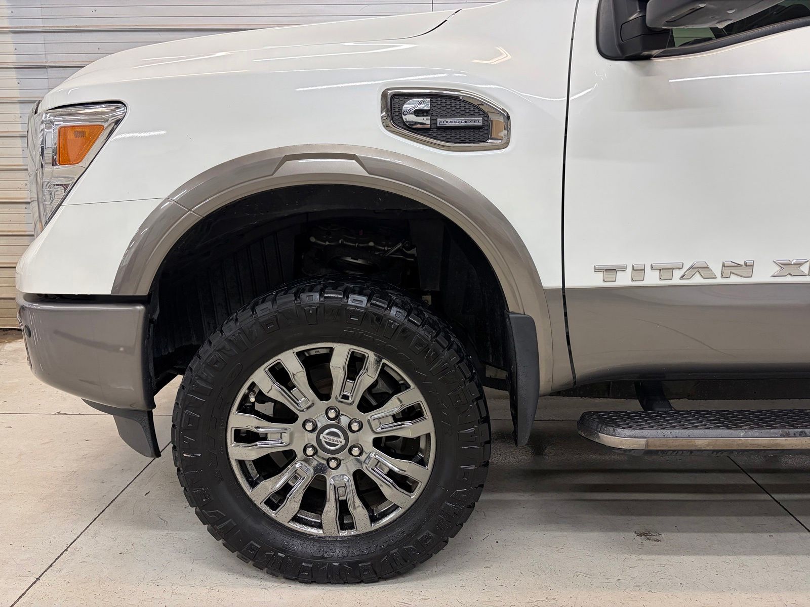 Photo 4 of 2017 Nissan Titan XD Platinum Reserve