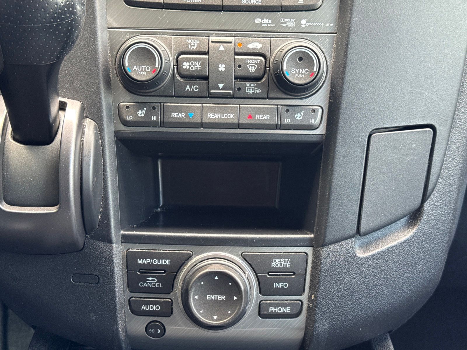 Used 2015 Modern Steel Metallic Honda Touring image 21