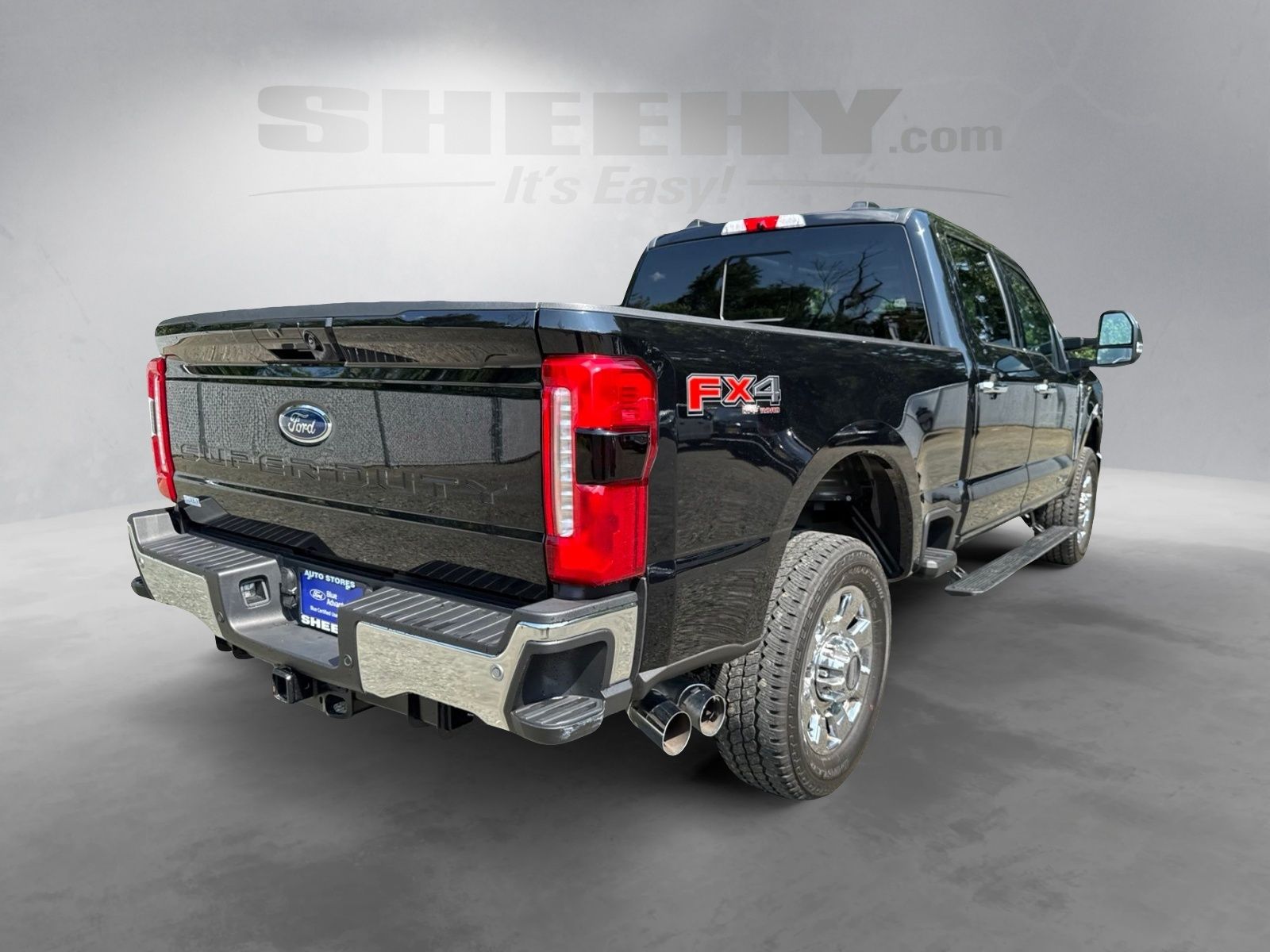 Certified Used 2025 Agate Black Metallic Ford Lariat image 13
