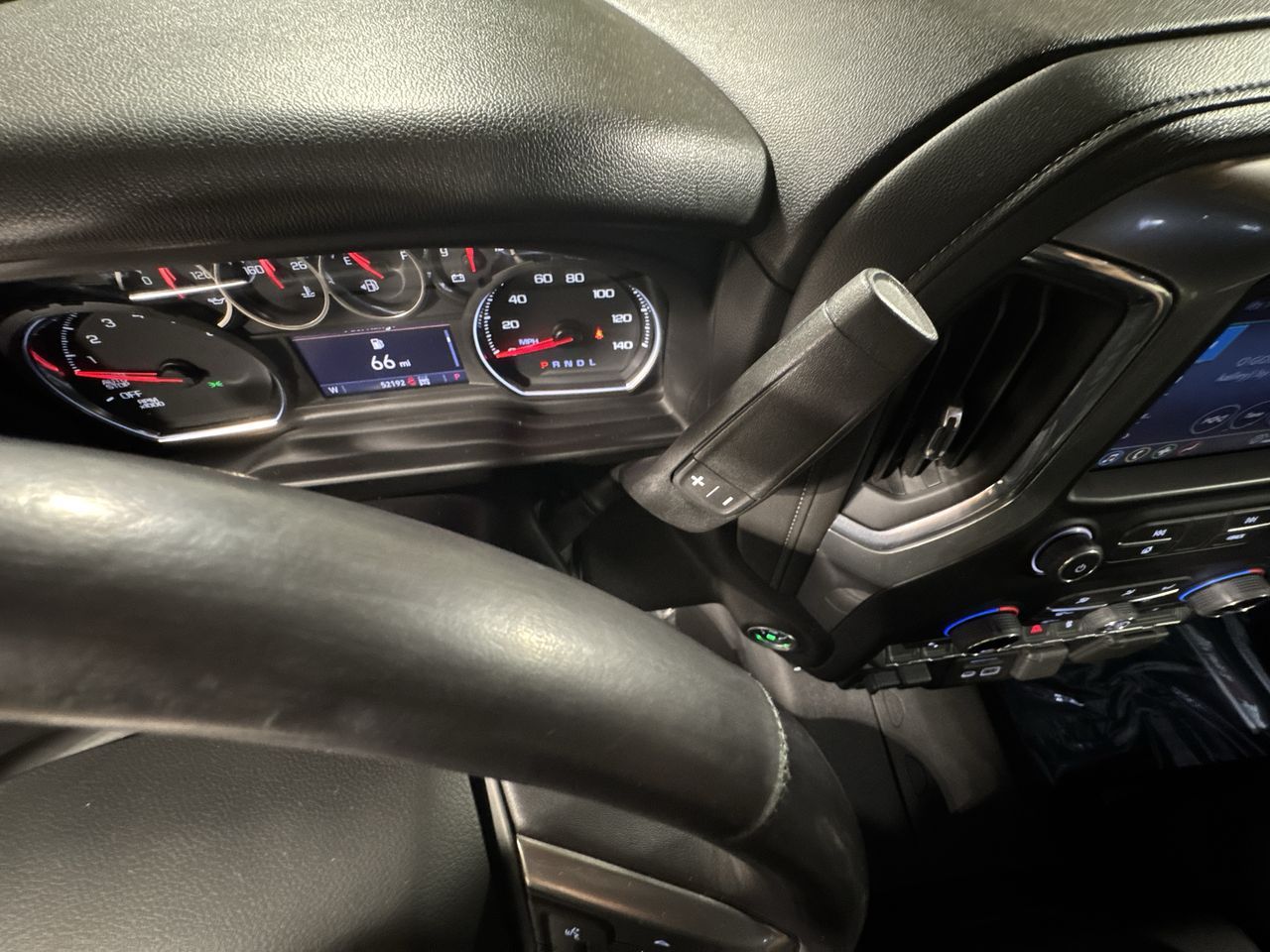 2022 Chevrolet Silverado 1500 LT photo 25