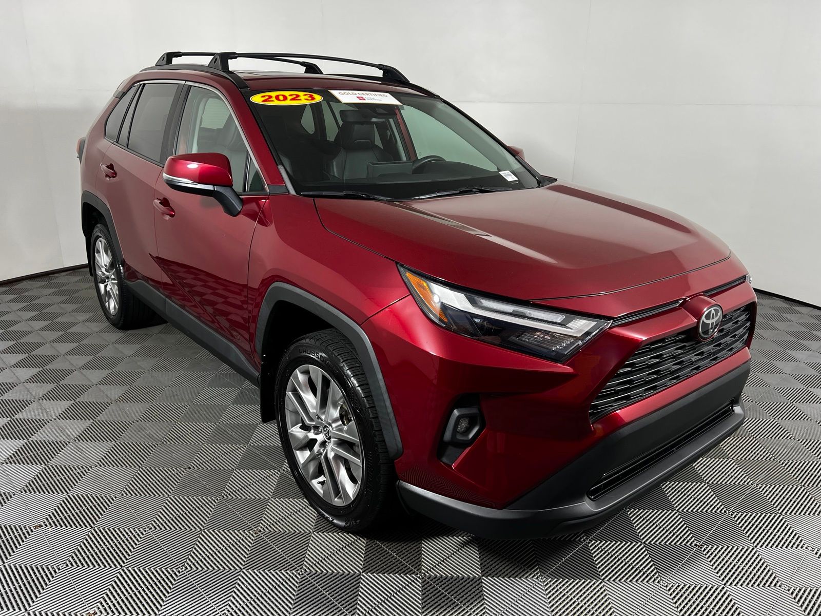 Thumbnail: 2023 Toyota RAV4 - 3