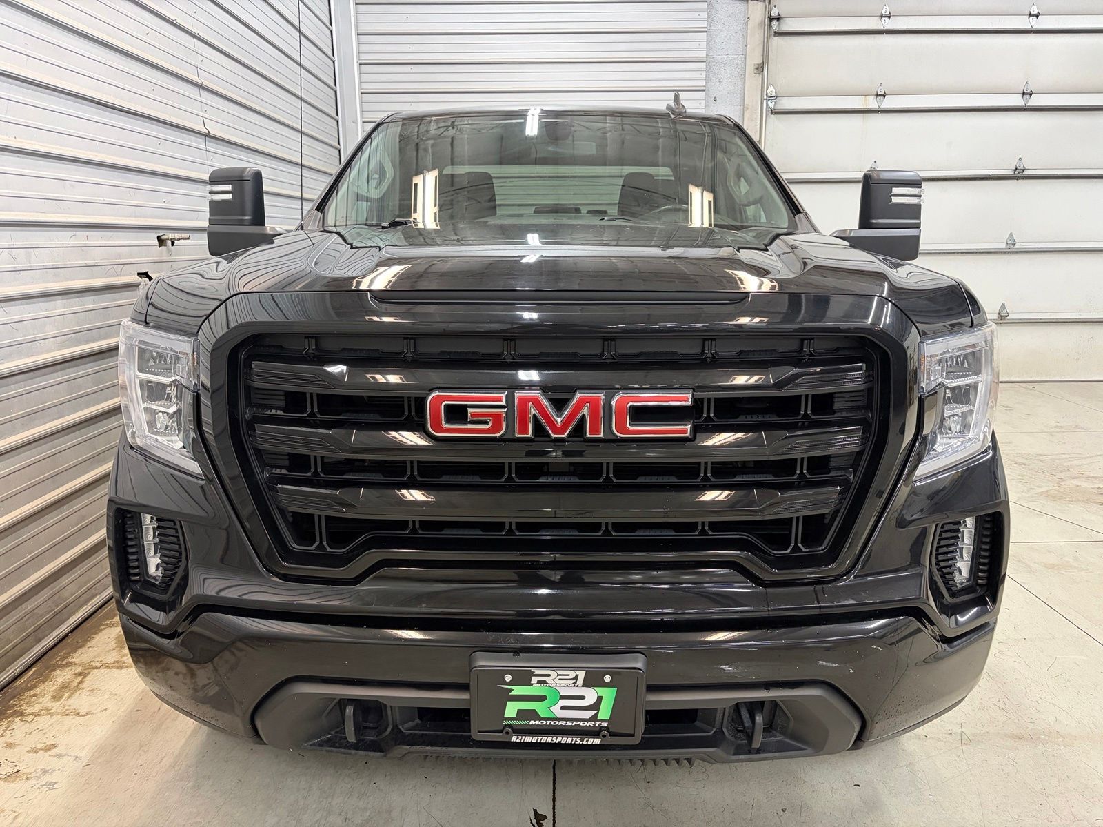 2022 GMC Sierra 1500 Limited Elevation Standard - Image 2