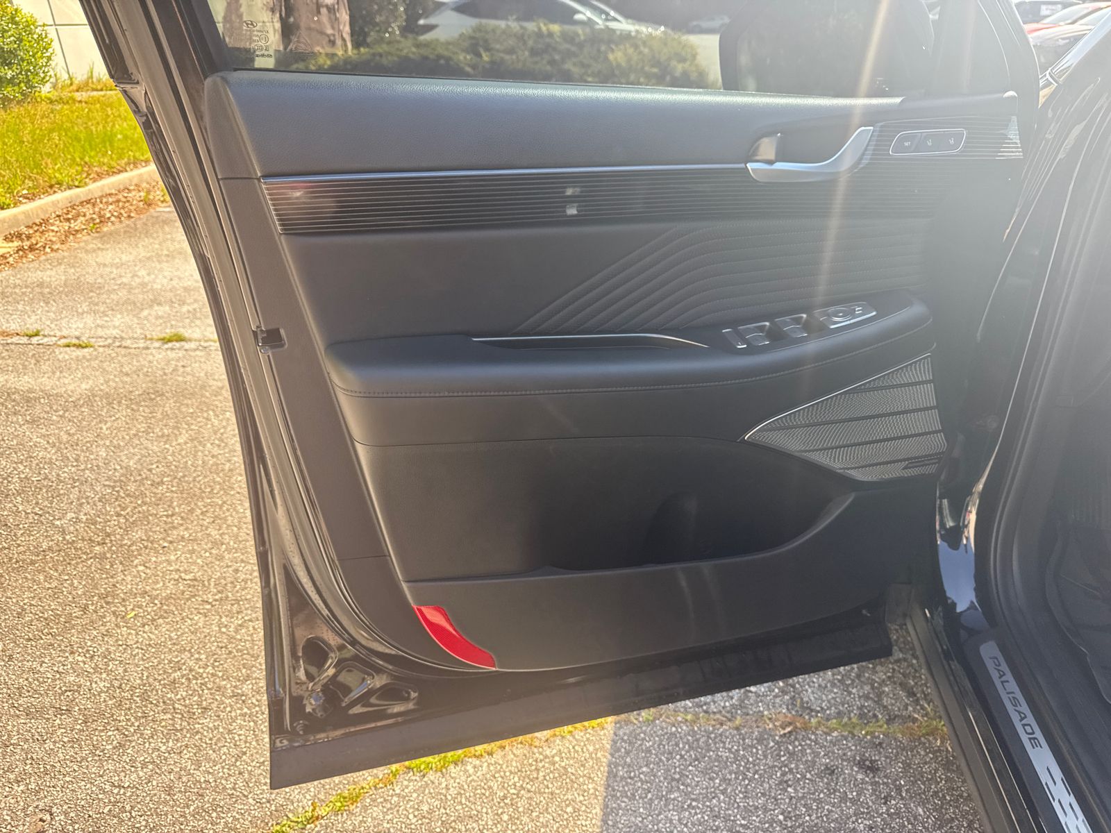 Used 2025 Black Hyundai Calligraphy Night Edition image 10