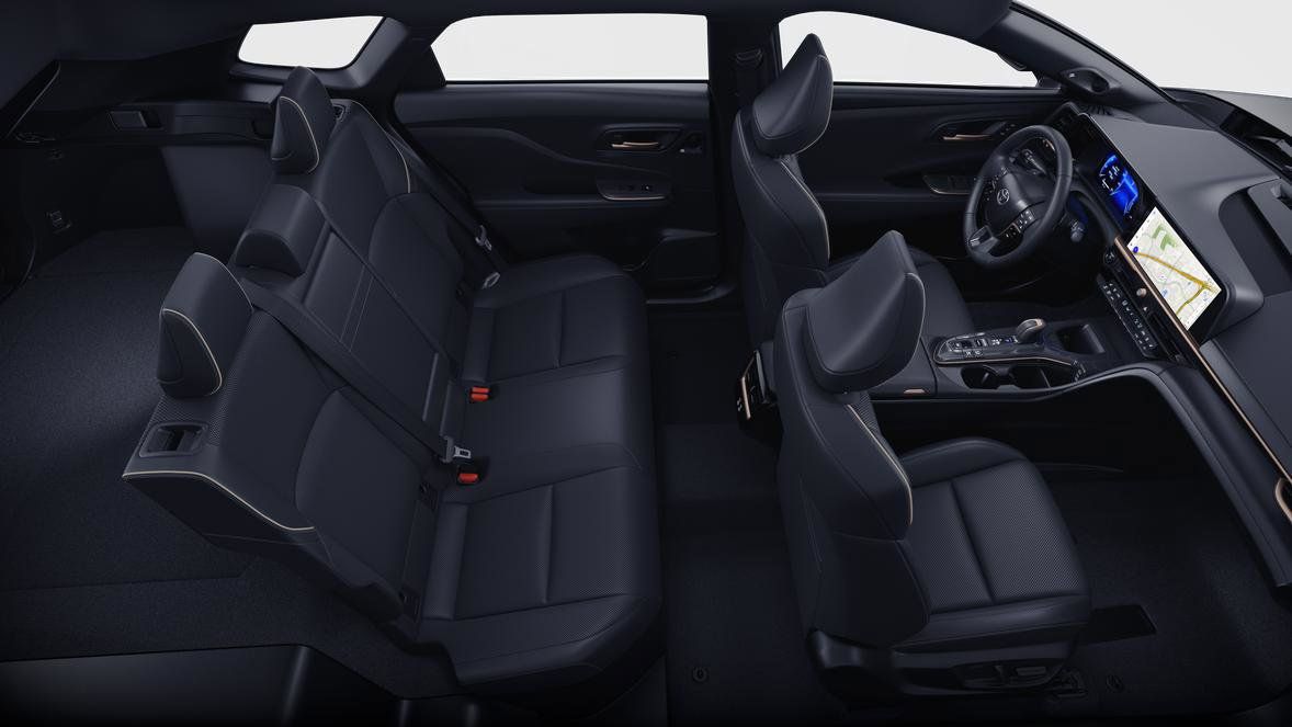 new 2026 Toyota Crown Signia car