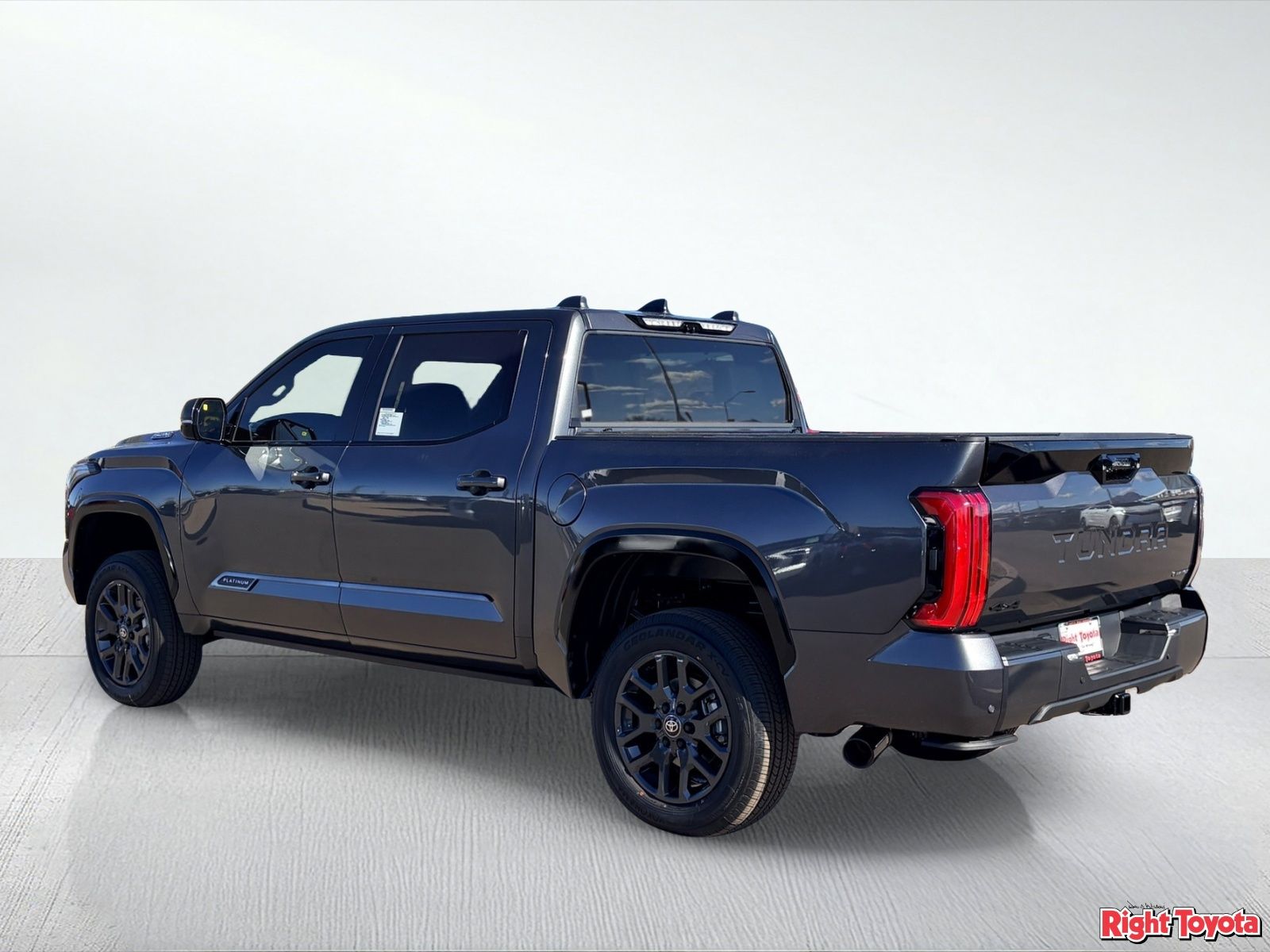 View vehicle photo 4