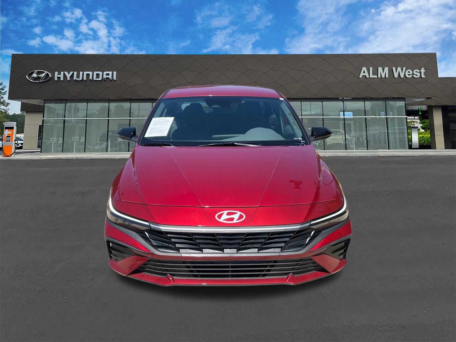 Used 2025 Red Hyundai SEL Sport image 2