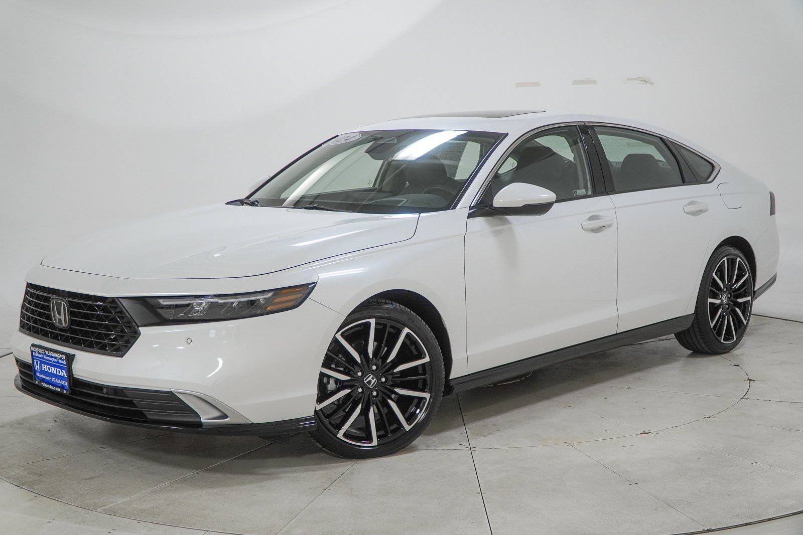 2024 Honda Accord Hybrid Touring FWD